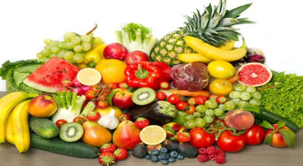 Dott. Cantamessa espone Alimentazione e Salute